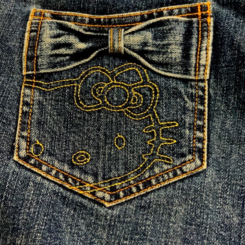 Hello Kitty embroidered blue denim shorts by Ki La Ra - Picture 3 of 6